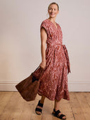 Midi-Kleid aus Leinenmix mit Falten in der Taille