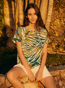 T-Shirt mit Bio-Baumwolle auf dem Ärmel angebaut