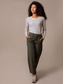 Weite Hose mit geradem Bein