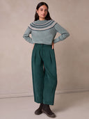 Kurze Barrel-Leg-Hose aus Feincord