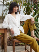 Bluse aus Bio-Baumwollmischung mit V-Ausschnitt und Knopfleiste